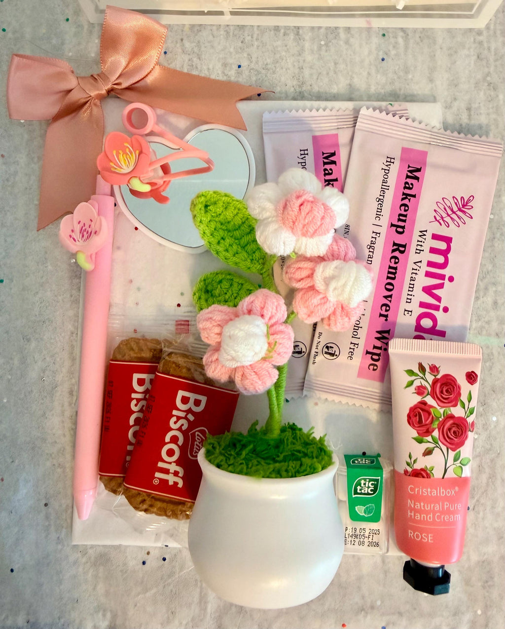 Crochet Flower Mother's Day Gift Bag | Pink Floral Self-Care Spa Tote