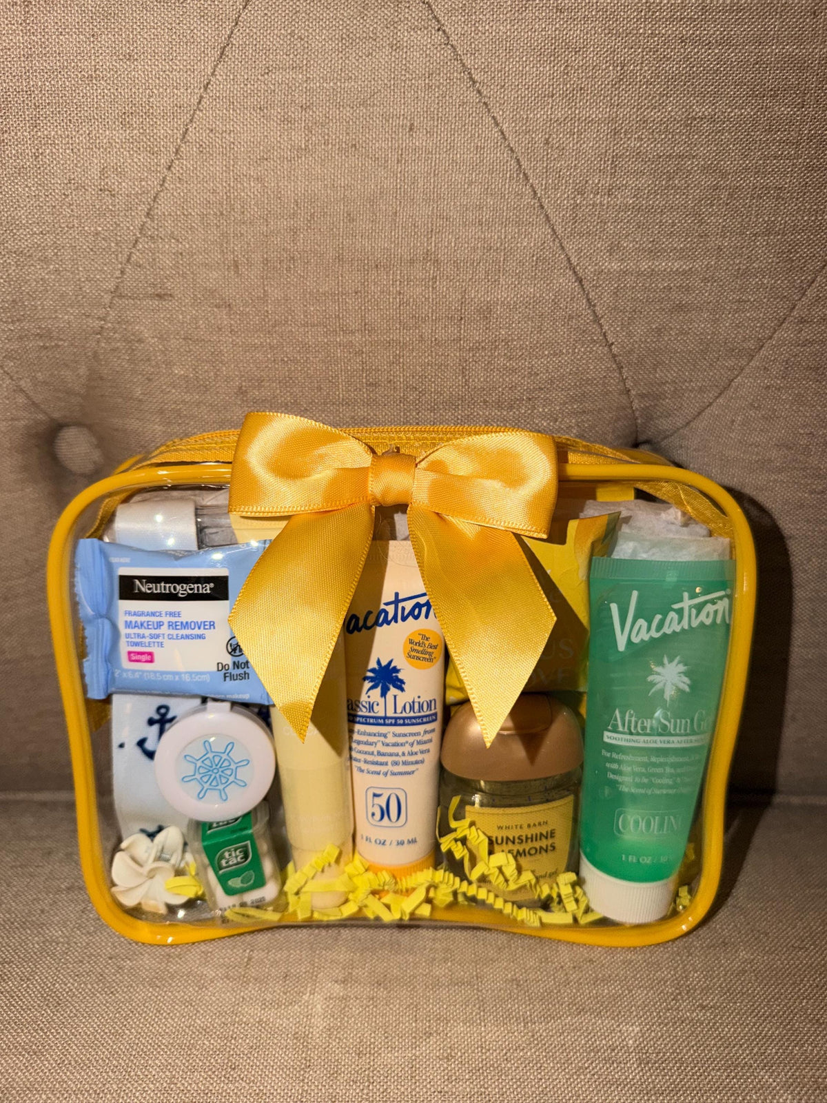 Yellow Cruise Gift Bag | Sunshine Cruise Collection | Bon Voyage & Vacation Gift