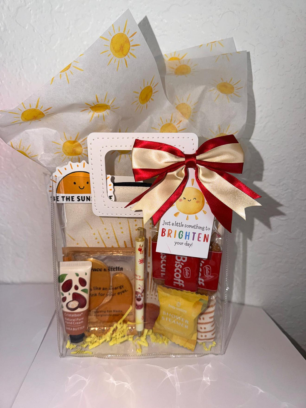 Christmas Sunshine Gift Bag | Holiday Self Care Gift Set for Her, Cozy Socks Spa Gift, Ready to Gift