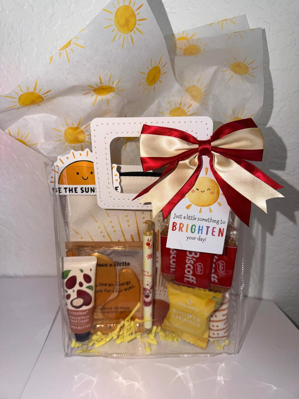 Christmas Sunshine Gift Bag | Holiday Self Care Gift Set for Her, Cozy Socks Spa Gift, Ready to Gift