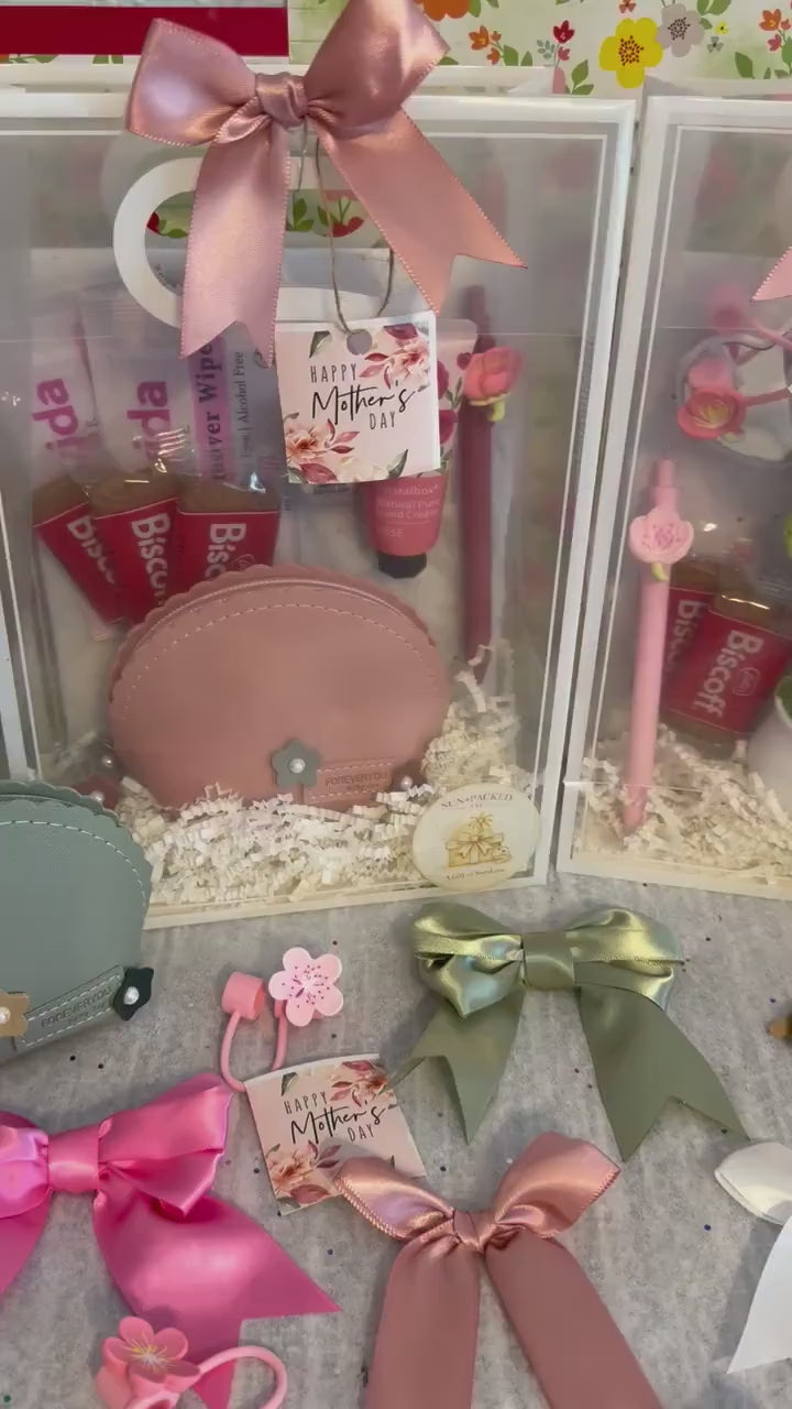 Crochet Flower Mother's Day Gift Bag | Pink Floral Self-Care Spa Tote